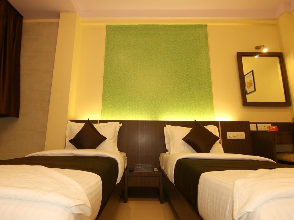Hotel Panvel Palace Zewnętrze zdjęcie